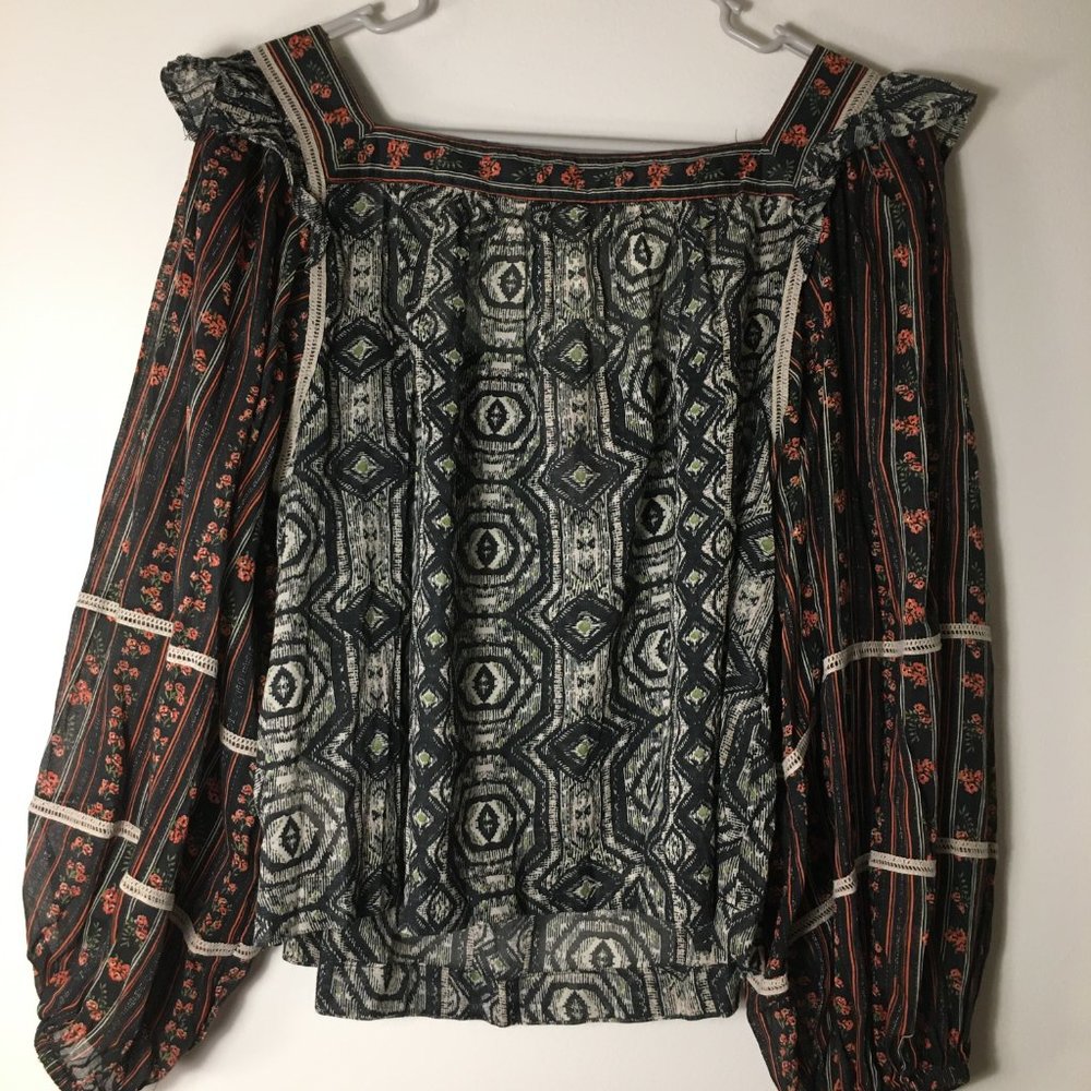 NWT FREE PEOPLE BOHO FLORAL BLOUSE SZ M - Picture 4 of 8